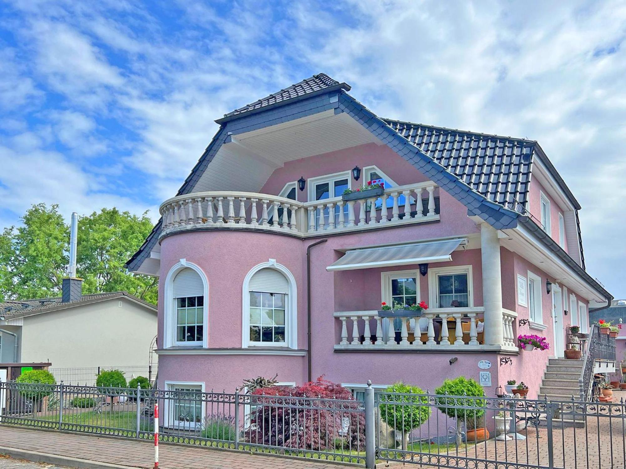 Villa Vivien Wohnung Bernstein เกอเรน ภายนอก รูปภาพ